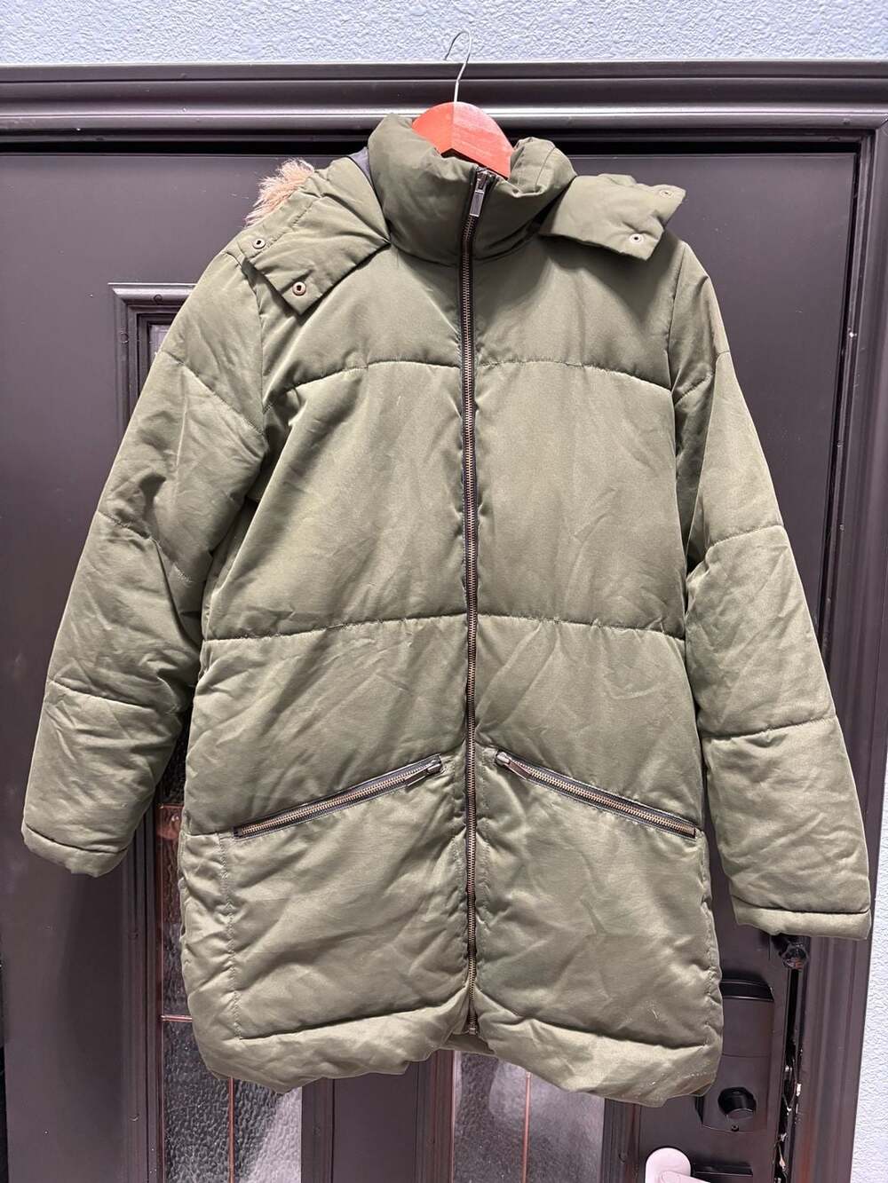 Old Navy Women’s Medium Olive Green Long Puffer Parka Faux Fur Hood Winter Coat